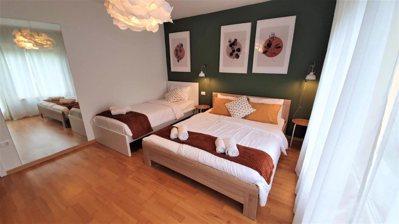 Apartment And Rooms Hisa Sonca Kobarid Esterno foto